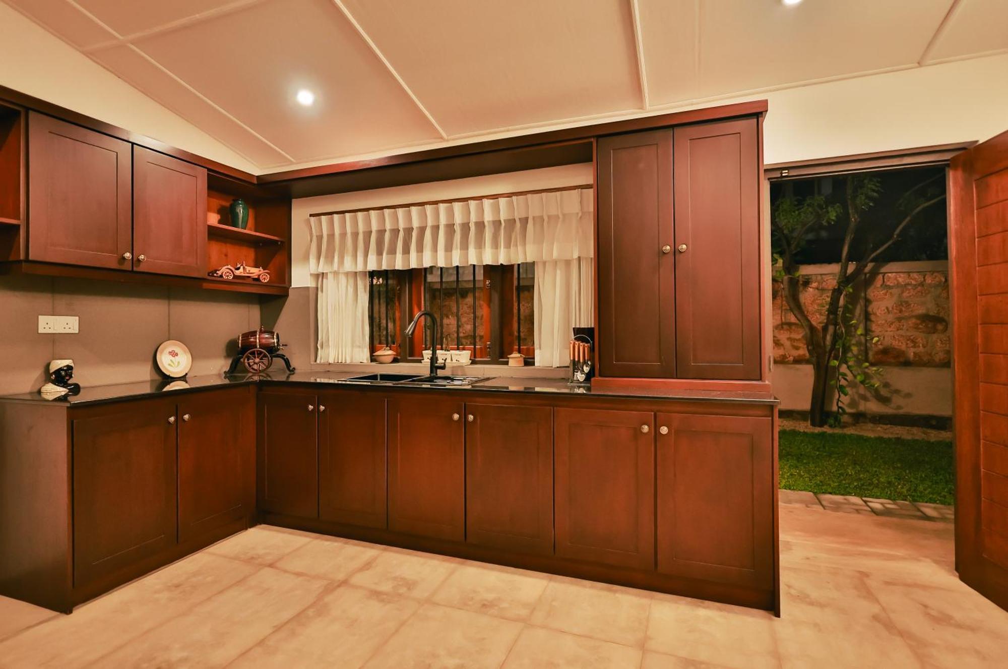 City Oasis 66 Negombo Zewnętrze zdjęcie
